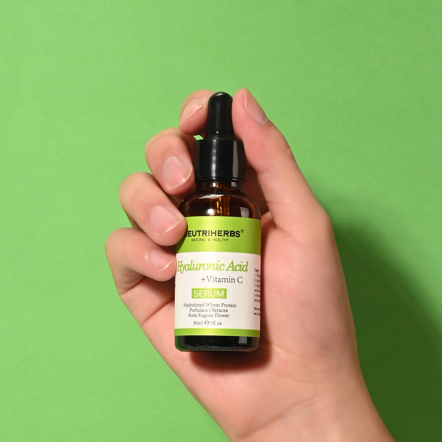 Neutriherbs hyaluronsyra 5 vitamin c serum aterfuktande serum